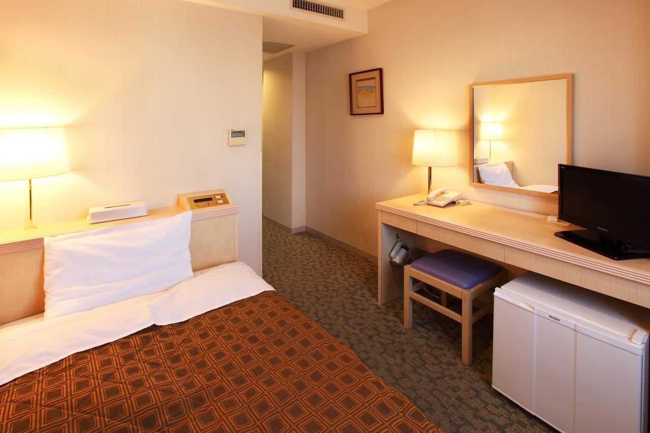 Hotel Shinto Chikusei Eksteriør billede
